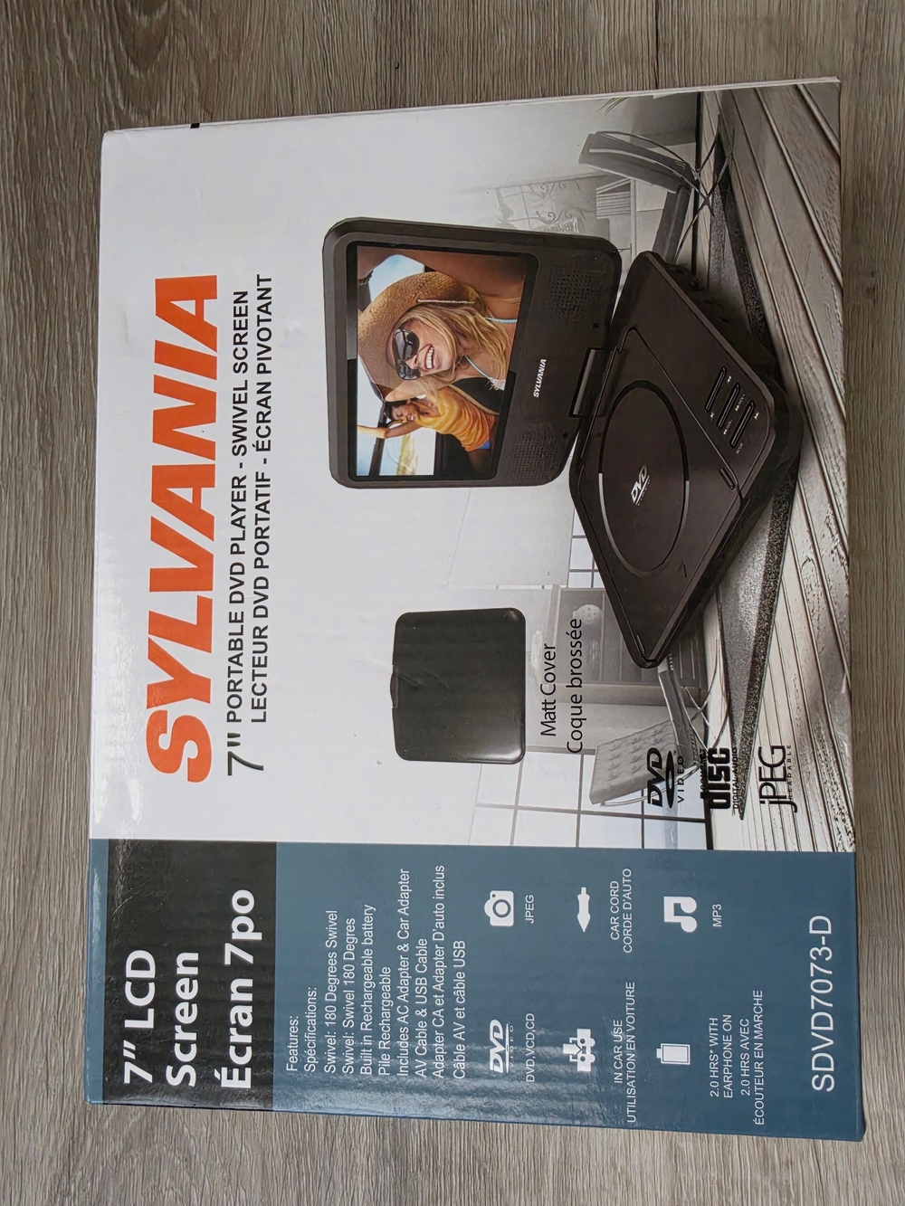 SYLVANIA 7" Swivel Screen Portable DVD Player - Black